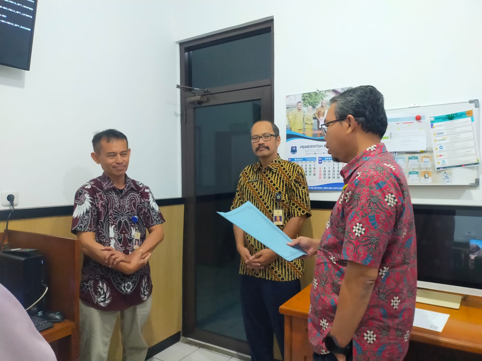 Kunjungan Kepala Stasiun Radio Pantai (SROP) Tegal